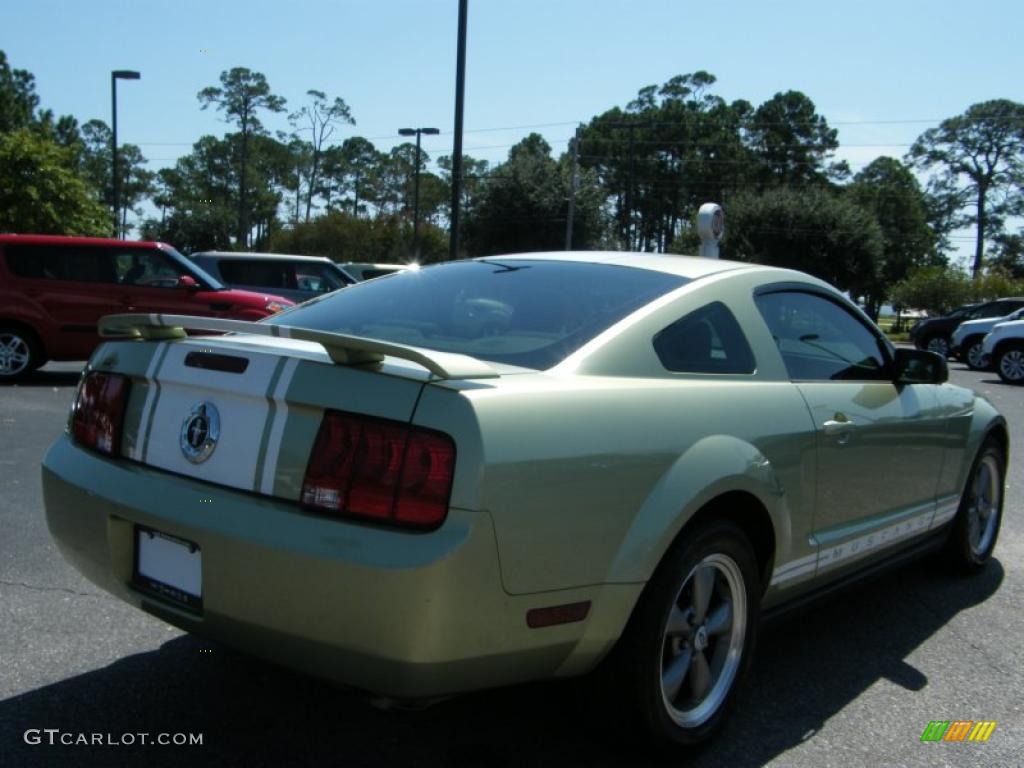 2006 Mustang V6 Premium Coupe - Legend Lime Metallic / Light Parchment photo #5