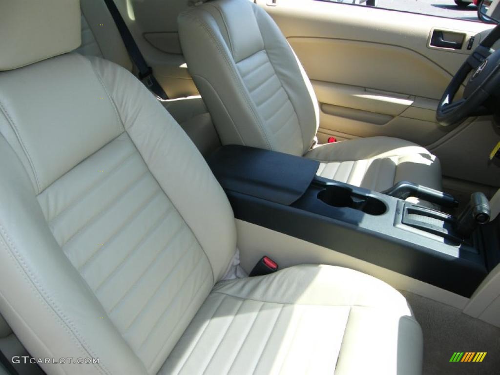 2006 Mustang V6 Premium Coupe - Legend Lime Metallic / Light Parchment photo #26