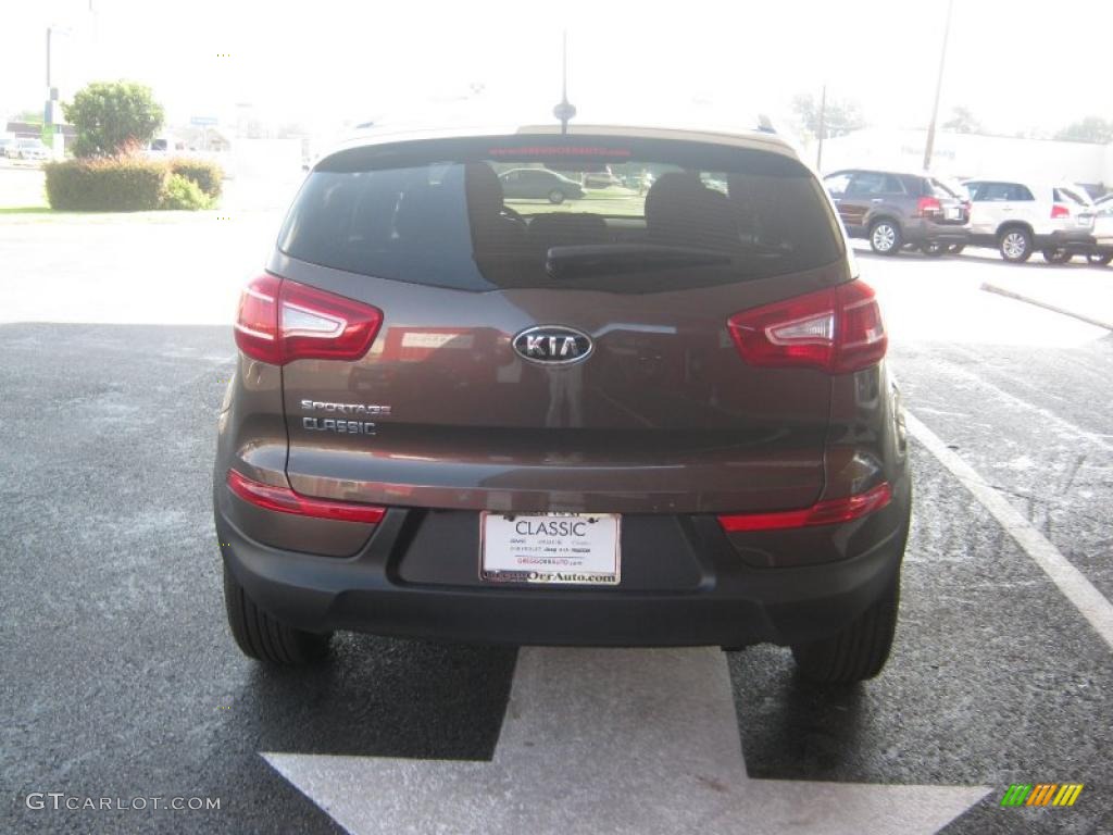 2011 Sportage LX - Sand Track / Black photo #4