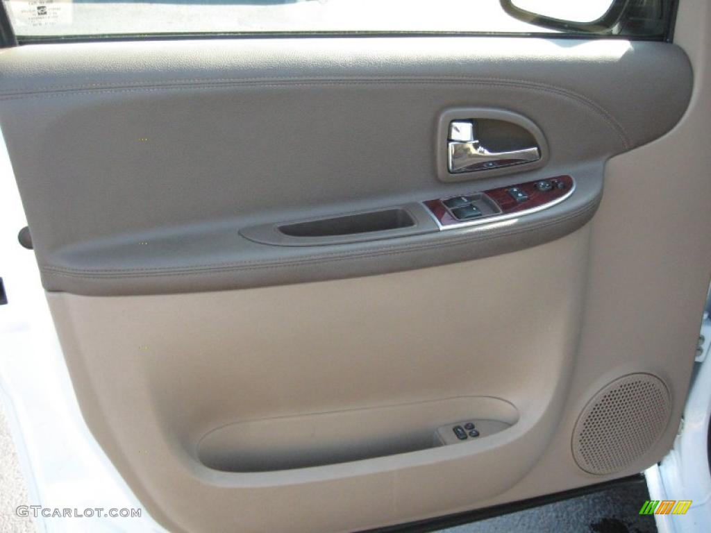 2006 Terraza CXL - Frost White / Cashmere photo #10