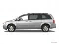 2010 Blackberry Pearl Chrysler Town & Country Touring  photo #3