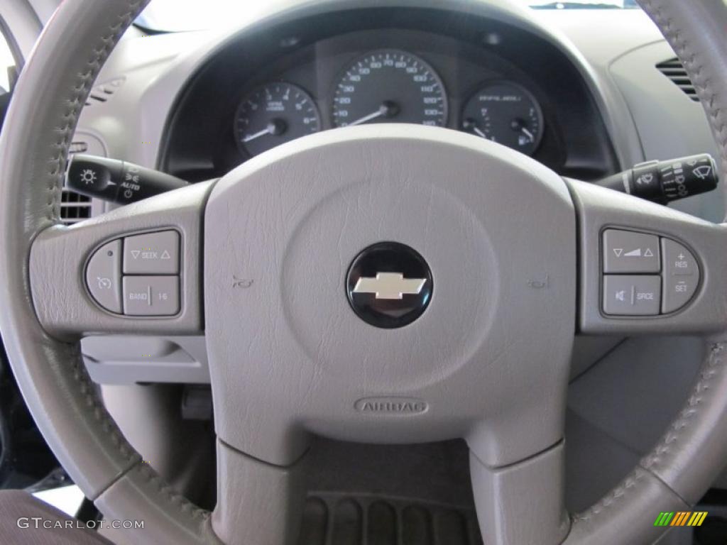 2004 Malibu Maxx LT Wagon - Black / Gray photo #16