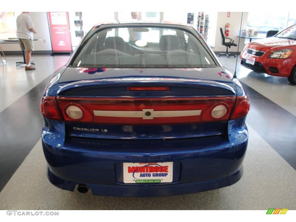 2003 Cavalier LS Sport Coupe - Arrival Blue Metallic / Graphite Gray photo #5