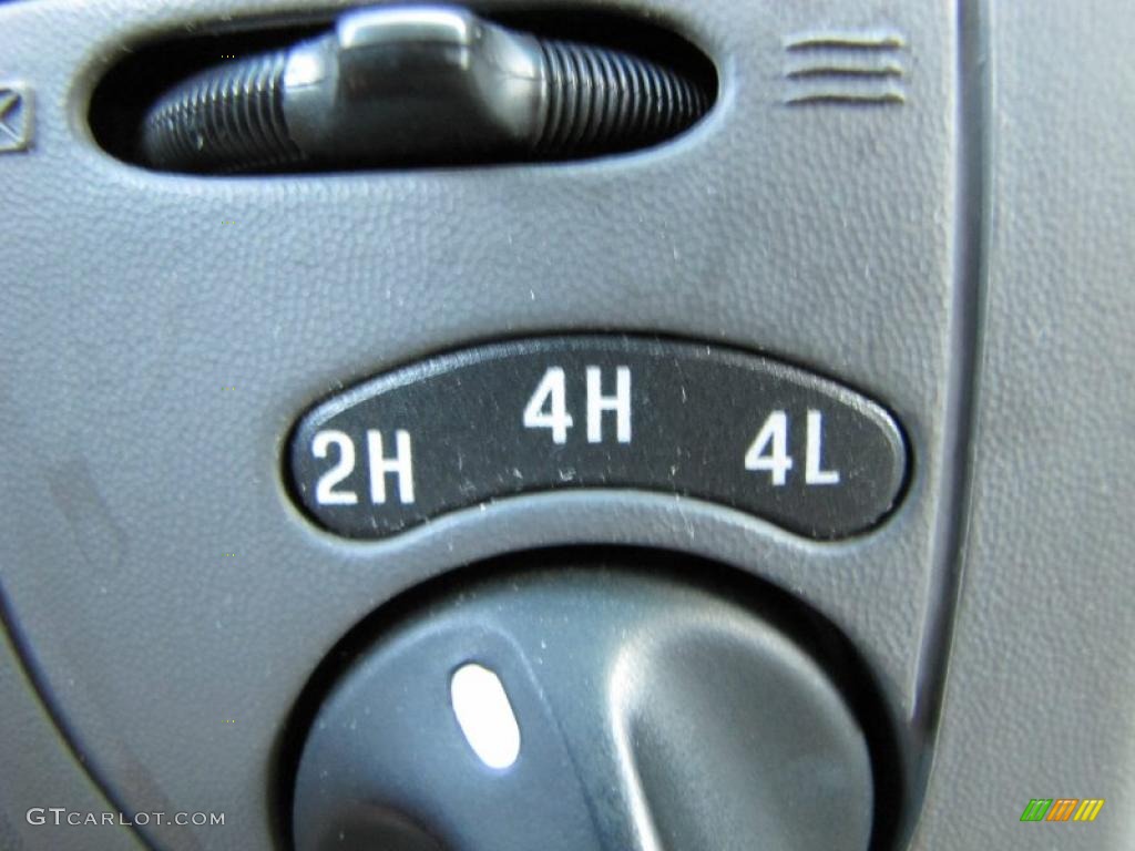 2002 F150 FX4 SuperCab 4x4 - Silver Metallic / Medium Graphite photo #25