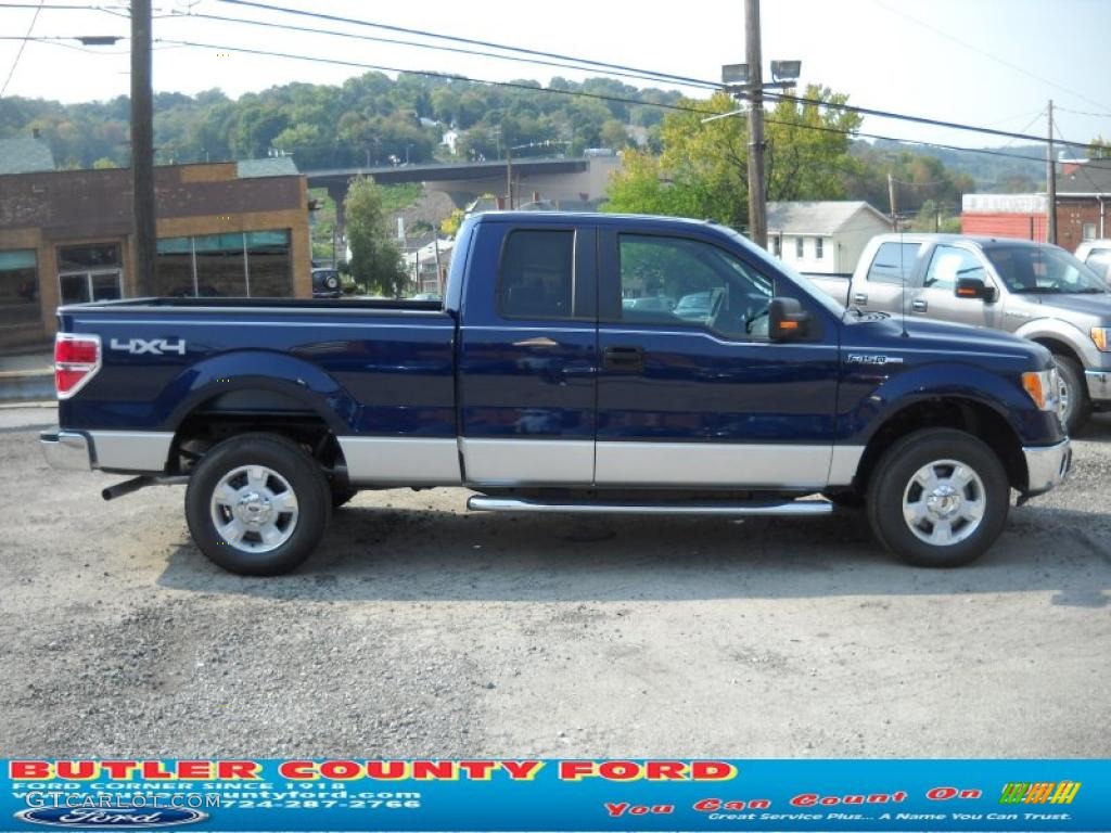 2010 F150 XLT SuperCab 4x4 - Dark Blue Pearl Metallic / Medium Stone photo #2