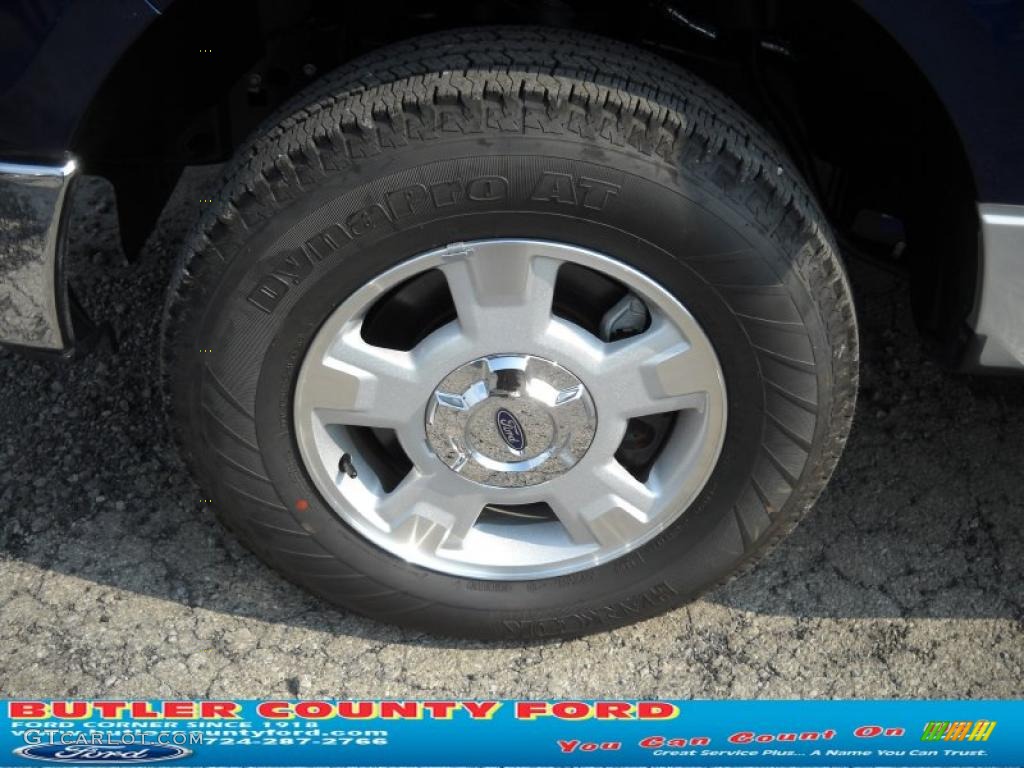 2010 F150 XLT SuperCab 4x4 - Dark Blue Pearl Metallic / Medium Stone photo #18