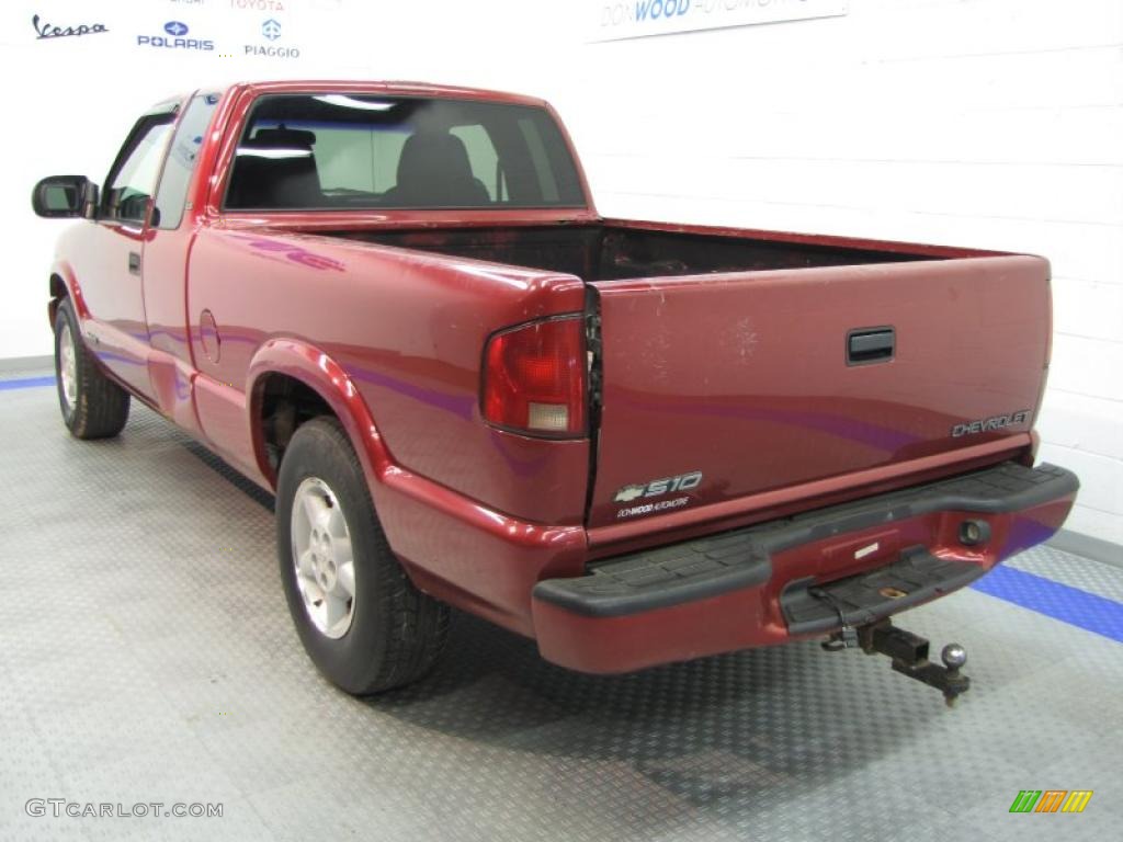 1999 S10 LS Extended Cab 4x4 - Dark Cherry Red Metallic / Graphite photo #3