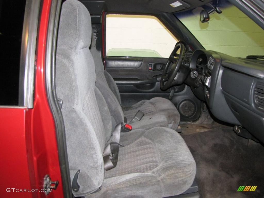 1999 S10 LS Extended Cab 4x4 - Dark Cherry Red Metallic / Graphite photo #14