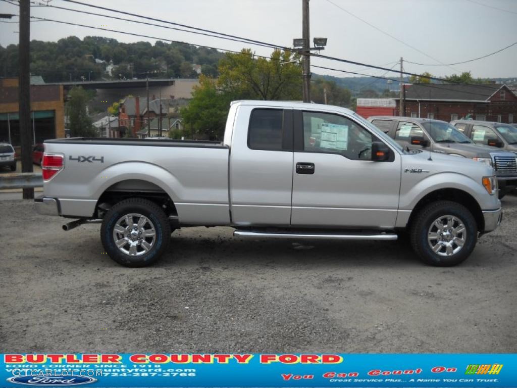 2010 F150 XLT SuperCab 4x4 - Ingot Silver Metallic / Medium Stone photo #2
