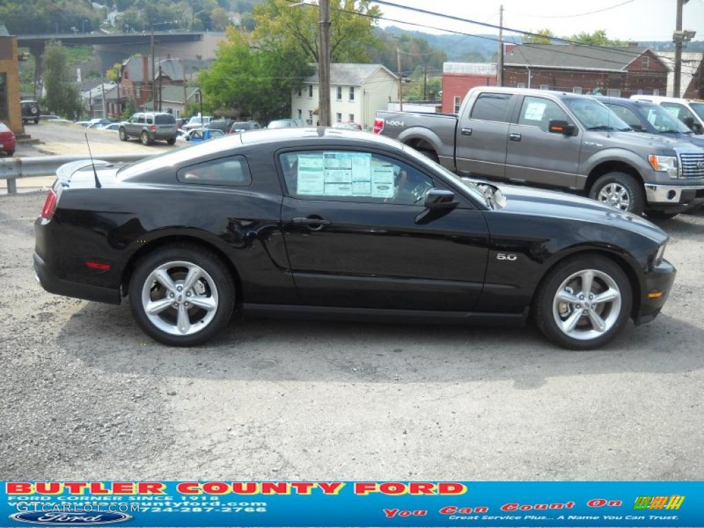 2011 Mustang GT Premium Coupe - Ebony Black / Brick Red/Cashmere photo #2