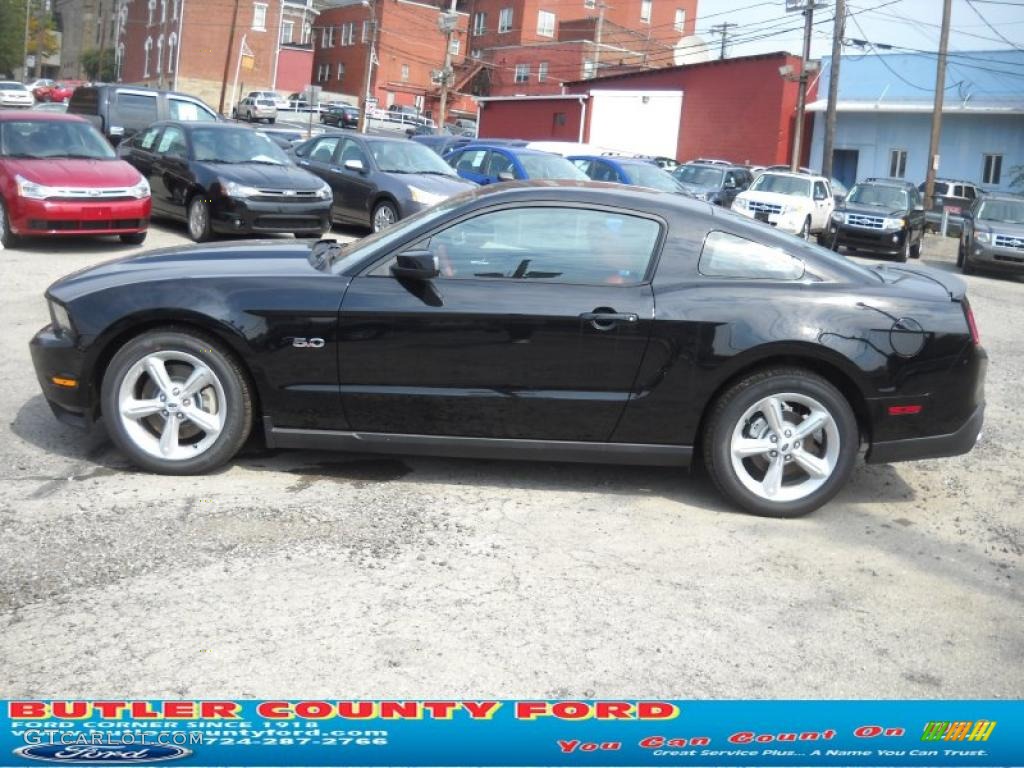 2011 Mustang GT Premium Coupe - Ebony Black / Brick Red/Cashmere photo #6