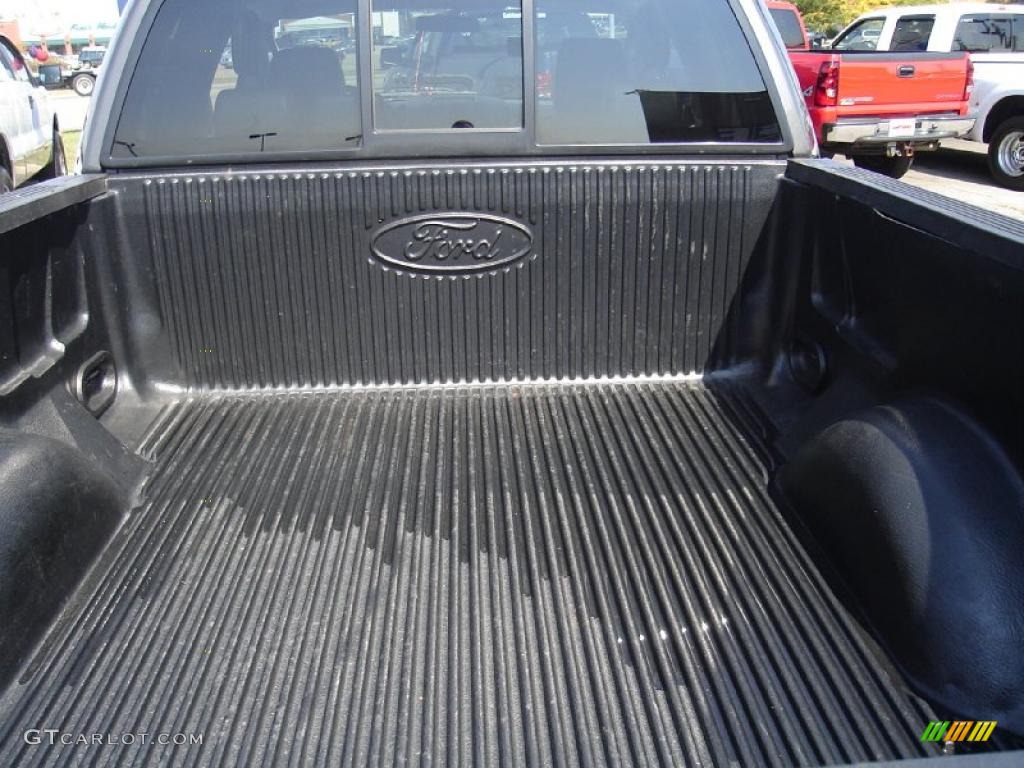 2006 F150 XLT SuperCab 4x4 - Dark Shadow Grey Metallic / Black photo #13