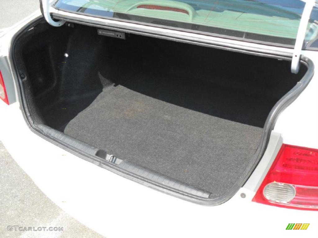2006 Civic DX Sedan - Taffeta White / Gray photo #18