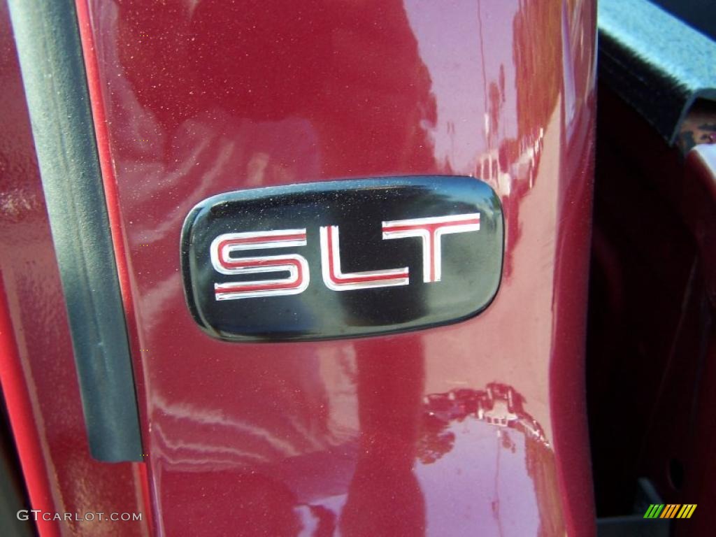 2005 Sierra 1500 SLT Crew Cab - Sport Red Metallic / Neutral photo #18