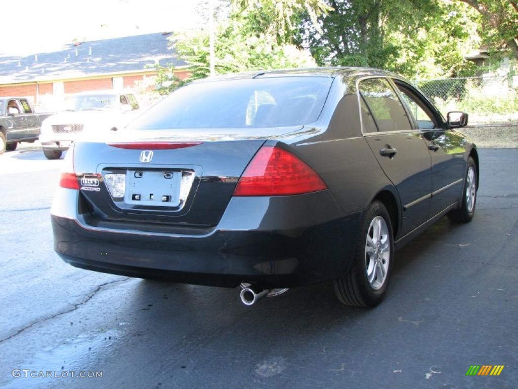 2006 Accord EX Sedan - Nighthawk Black Pearl / Ivory photo #5
