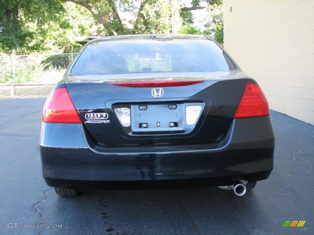 2006 Accord EX Sedan - Nighthawk Black Pearl / Ivory photo #6