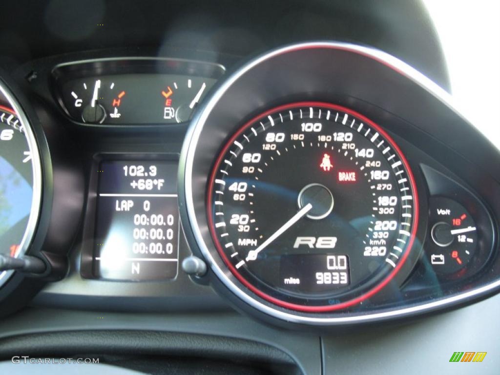 2009 R8 5.2 FSI quattro - Sepang Blue Pearl Effect / Fine Nappa Limestone Grey Leather photo #20