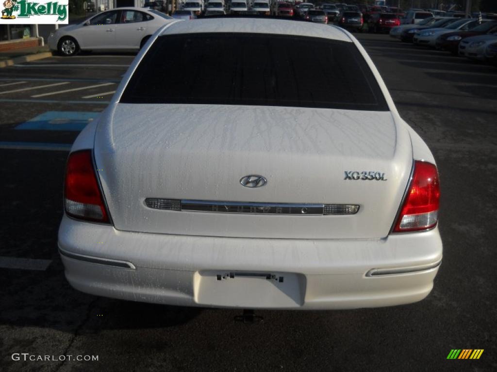 2002 XG350 L Sedan - Ivory White Pearl / Black photo #4