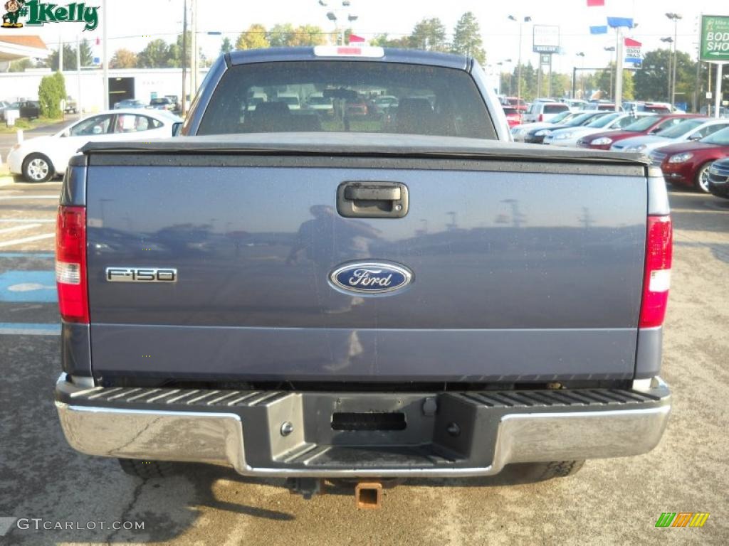 2004 F150 XLT SuperCab 4x4 - True Blue Metallic / Black/Medium Flint photo #4