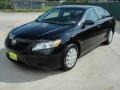 Black - Camry LE Photo No. 7