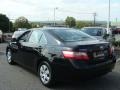 Black - Camry LE Photo No. 4