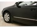 Deep Black - Passat 2.0T Wagon Photo No. 23