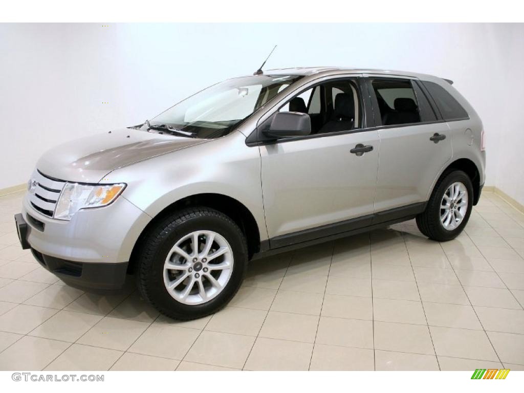 2008 Edge SE - Vapor Silver Metallic / Charcoal photo #3