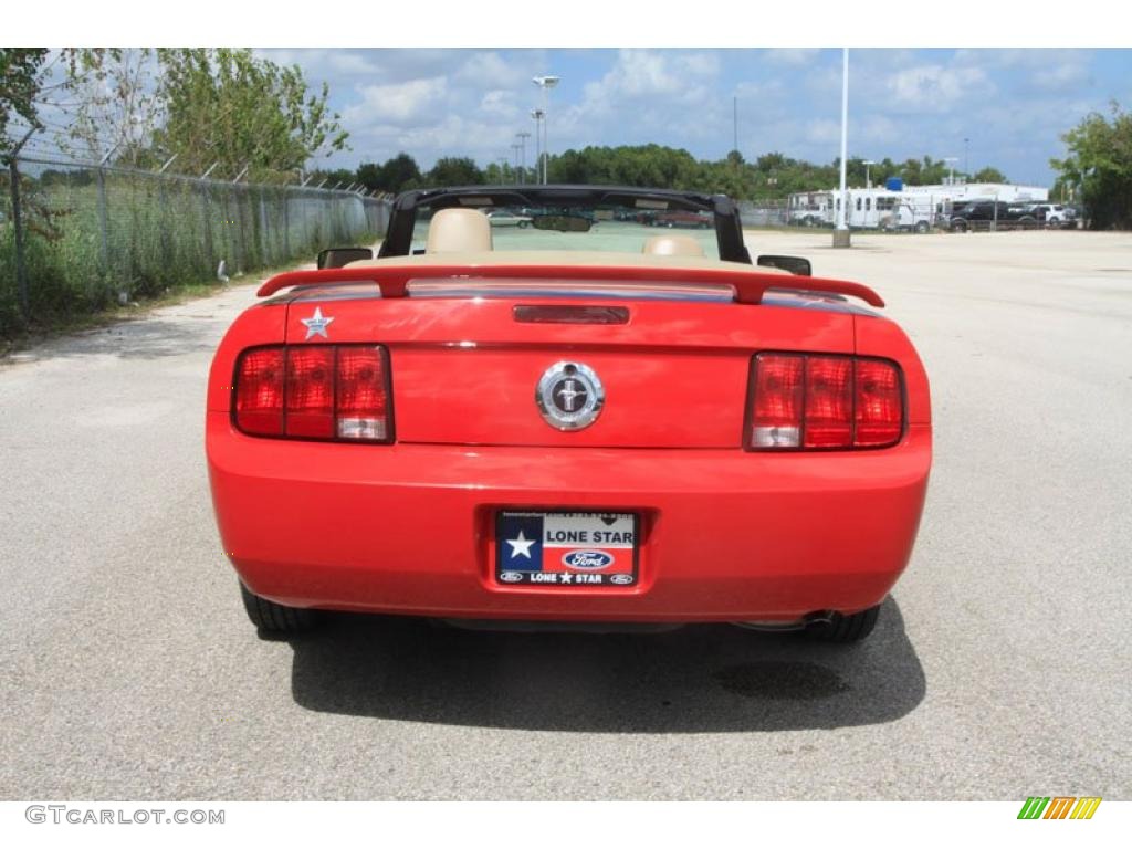 2006 Mustang V6 Premium Convertible - Torch Red / Light Parchment photo #14