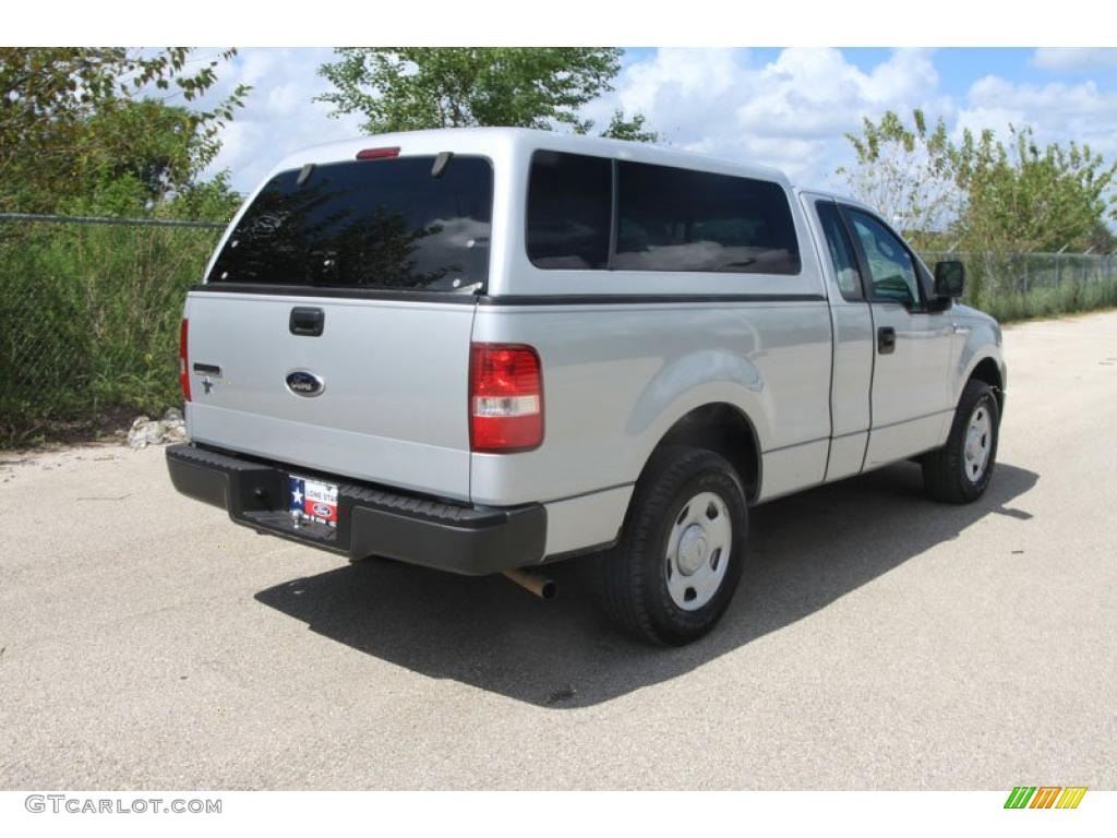 2006 F150 XL Regular Cab - Silver Metallic / Medium Flint photo #3