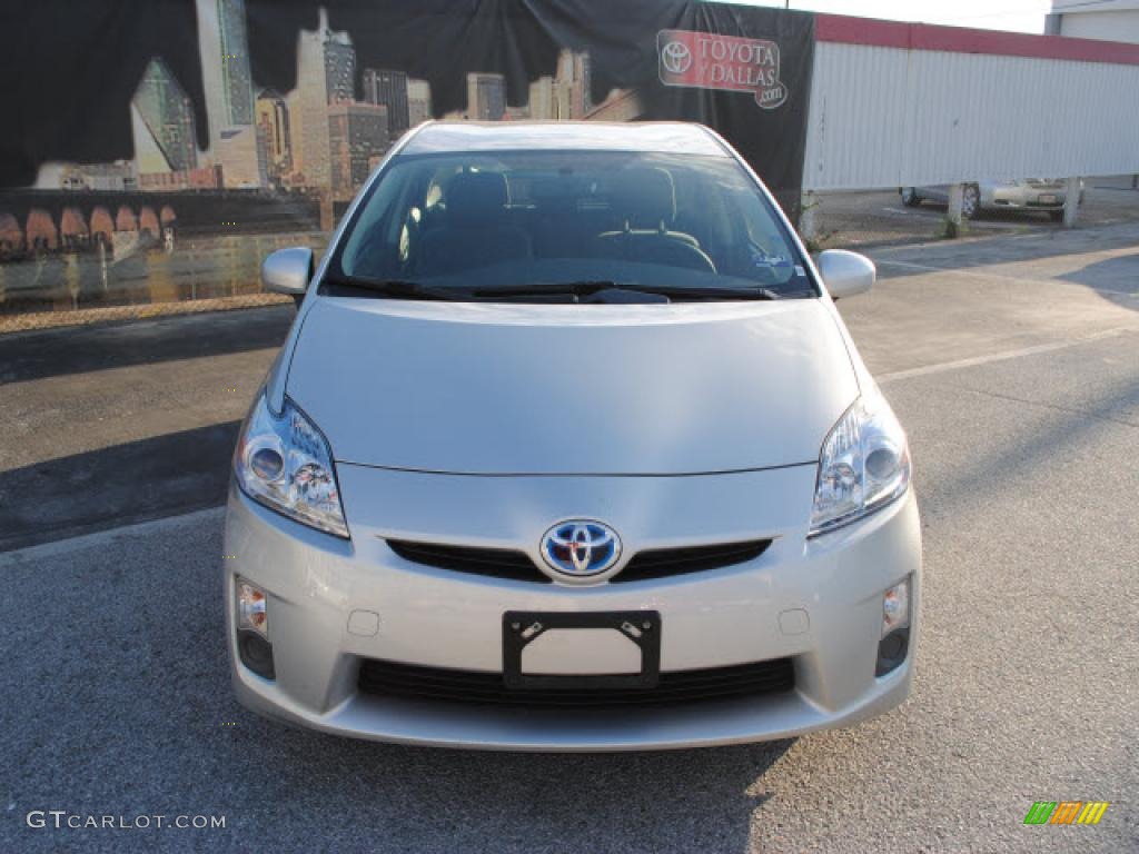 2010 Prius Hybrid II - Classic Silver Metallic / Dark Gray photo #2