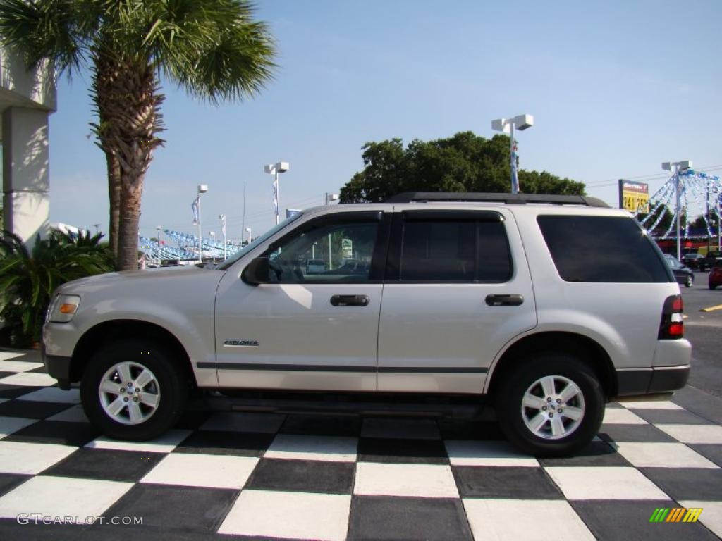 2006 Explorer XLS - Silver Birch Metallic / Stone photo #2