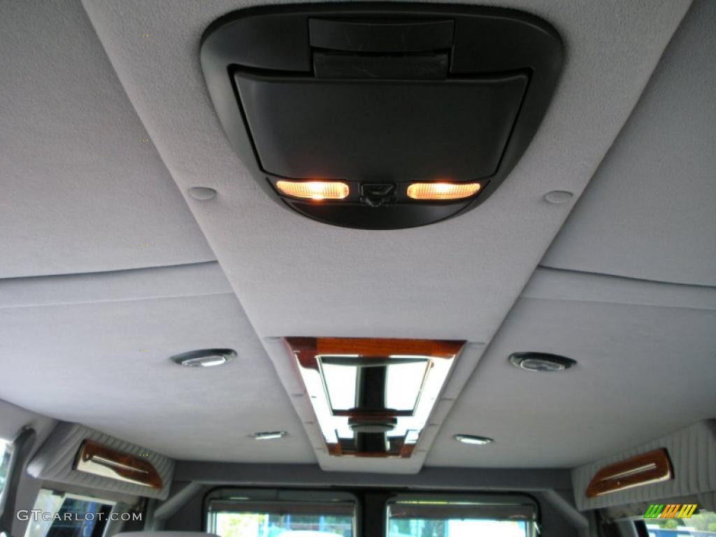 2003 Ram Van 1500 Passenger Conversion - Dark Spruce Metallic / Dark Slate Gray photo #21