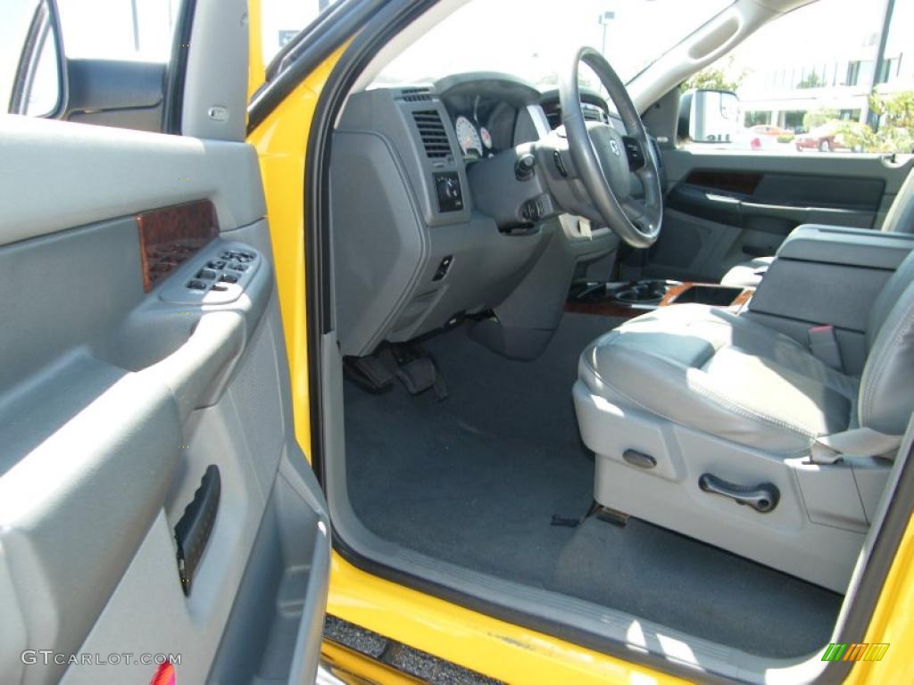 2008 Ram 1500 Laramie Quad Cab - Detonator Yellow / Medium Slate Gray photo #13
