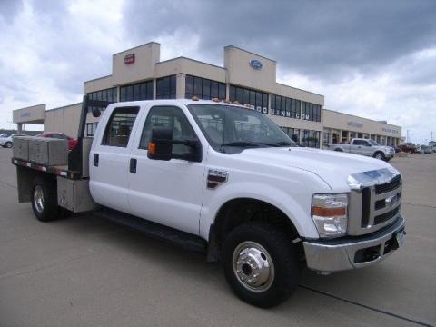 2008 Ford F350 Super Duty XLT Crew Cab 4x4 Chassis Data, Info and Specs