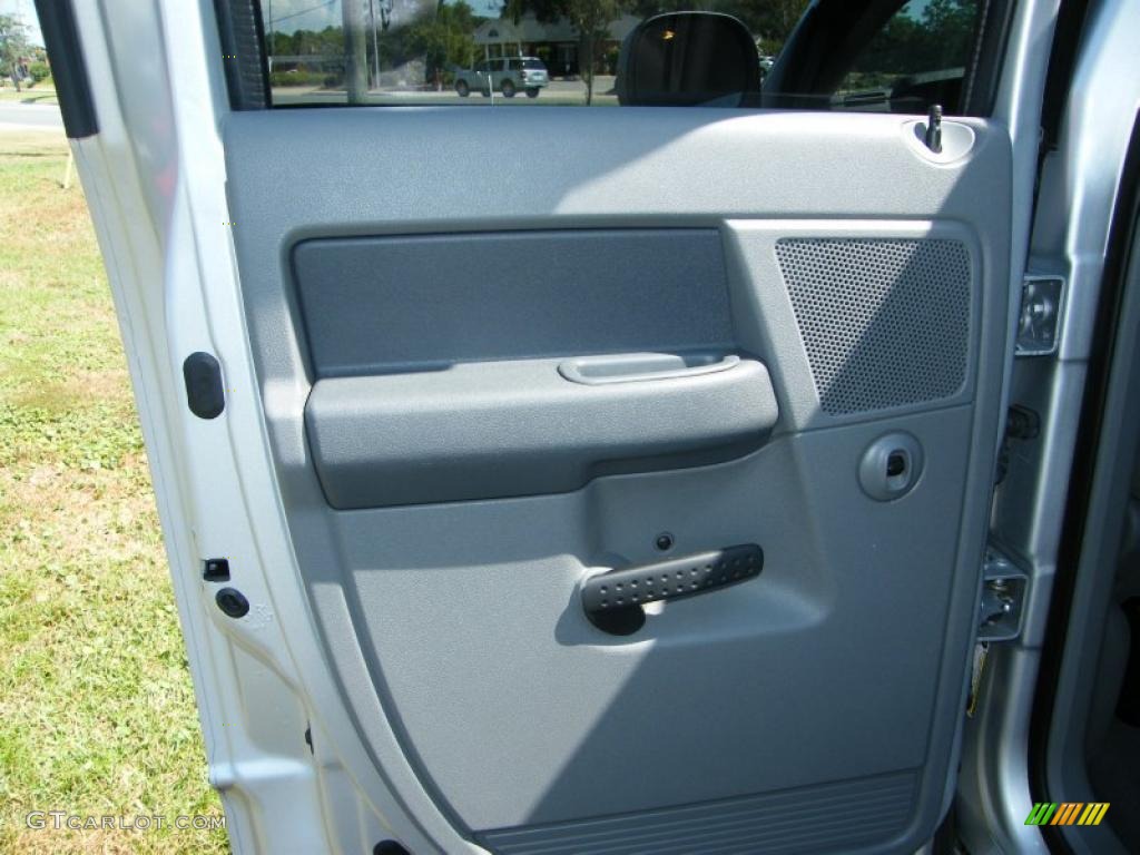 2007 Ram 1500 Big Horn Edition Quad Cab 4x4 - Bright Silver Metallic / Medium Slate Gray photo #23
