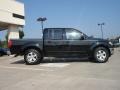 Super Black - Frontier SE Crew Cab Photo No. 2