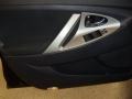 Black - Camry SE Photo No. 10