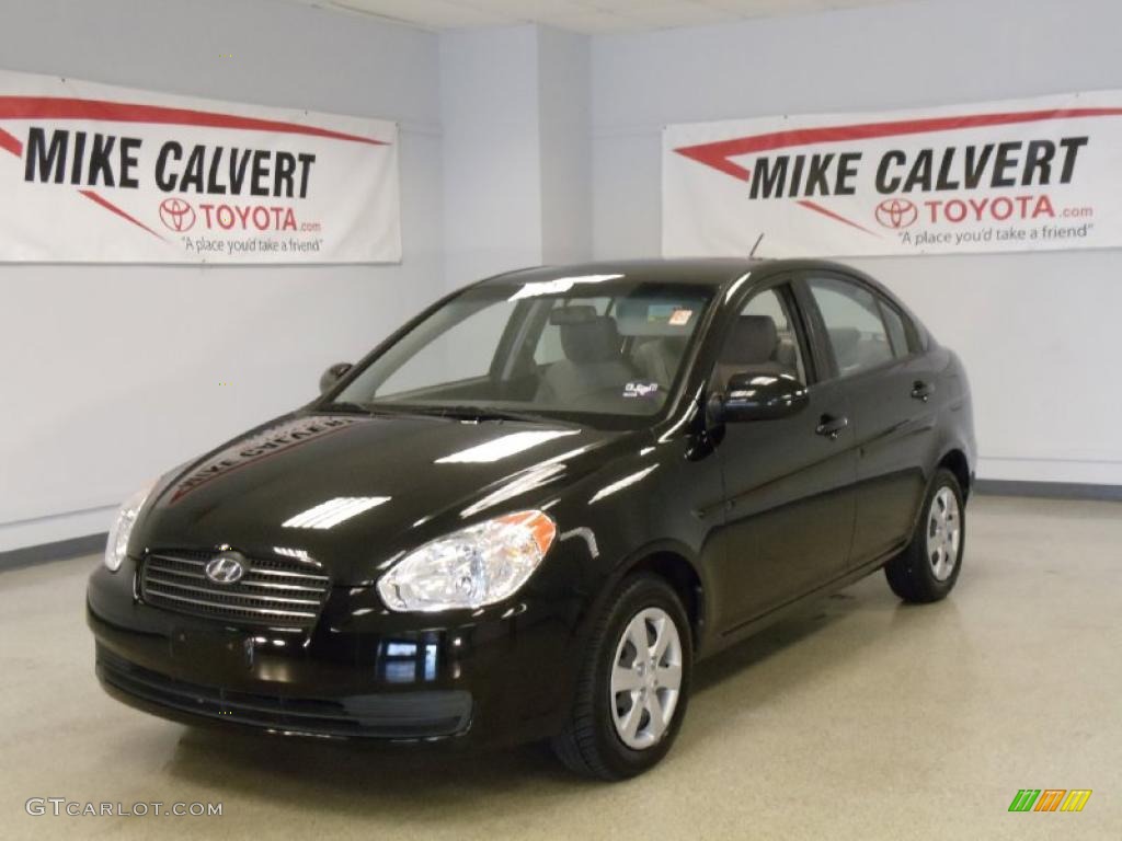 2009 Accent GLS 4 Door - Ebony Black / Gray photo #1