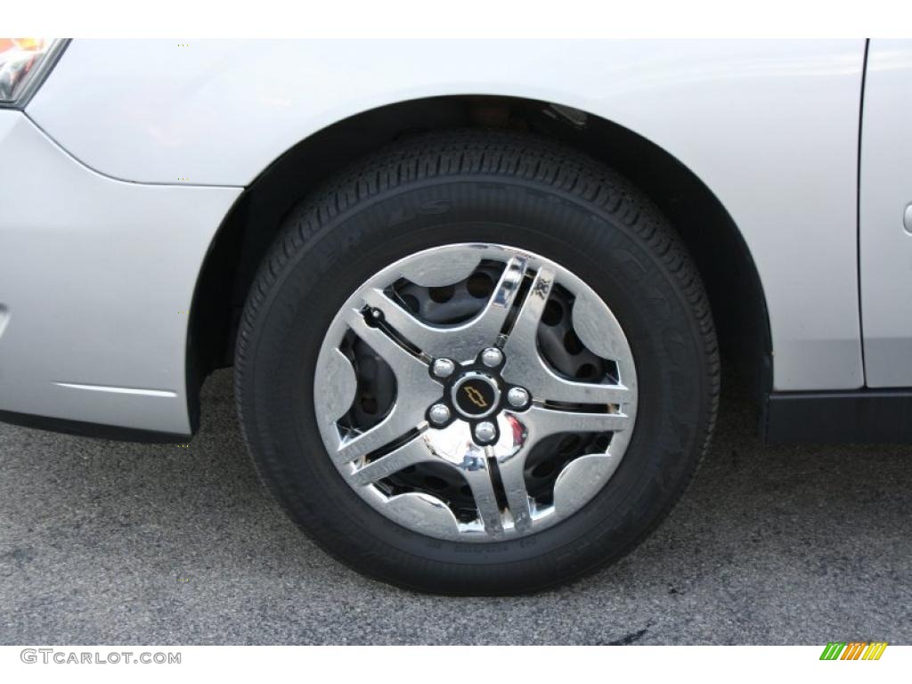 2006 Malibu LS Sedan - Silverstone Metallic / Titanium Gray photo #9