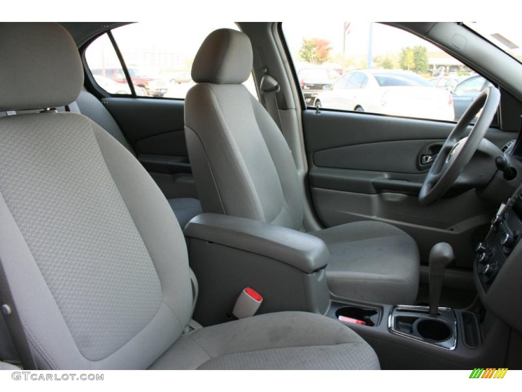 2006 Malibu LS Sedan - Silverstone Metallic / Titanium Gray photo #12