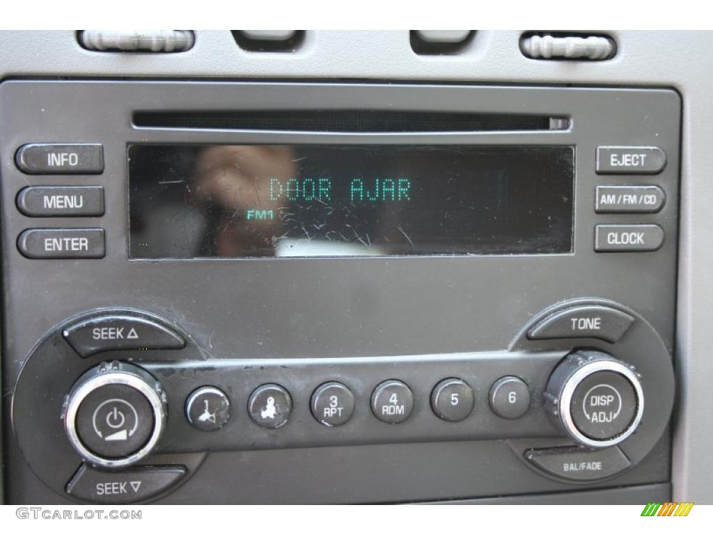 2006 Malibu LS Sedan - Silverstone Metallic / Titanium Gray photo #16