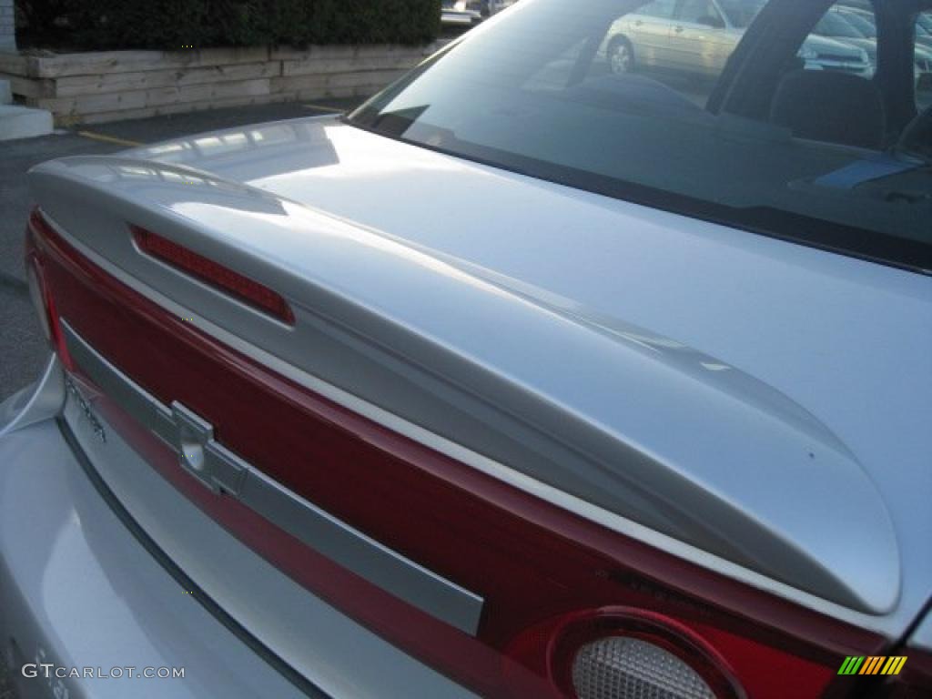 2003 Cavalier LS Sedan - Ultra Silver Metallic / Graphite Gray photo #16
