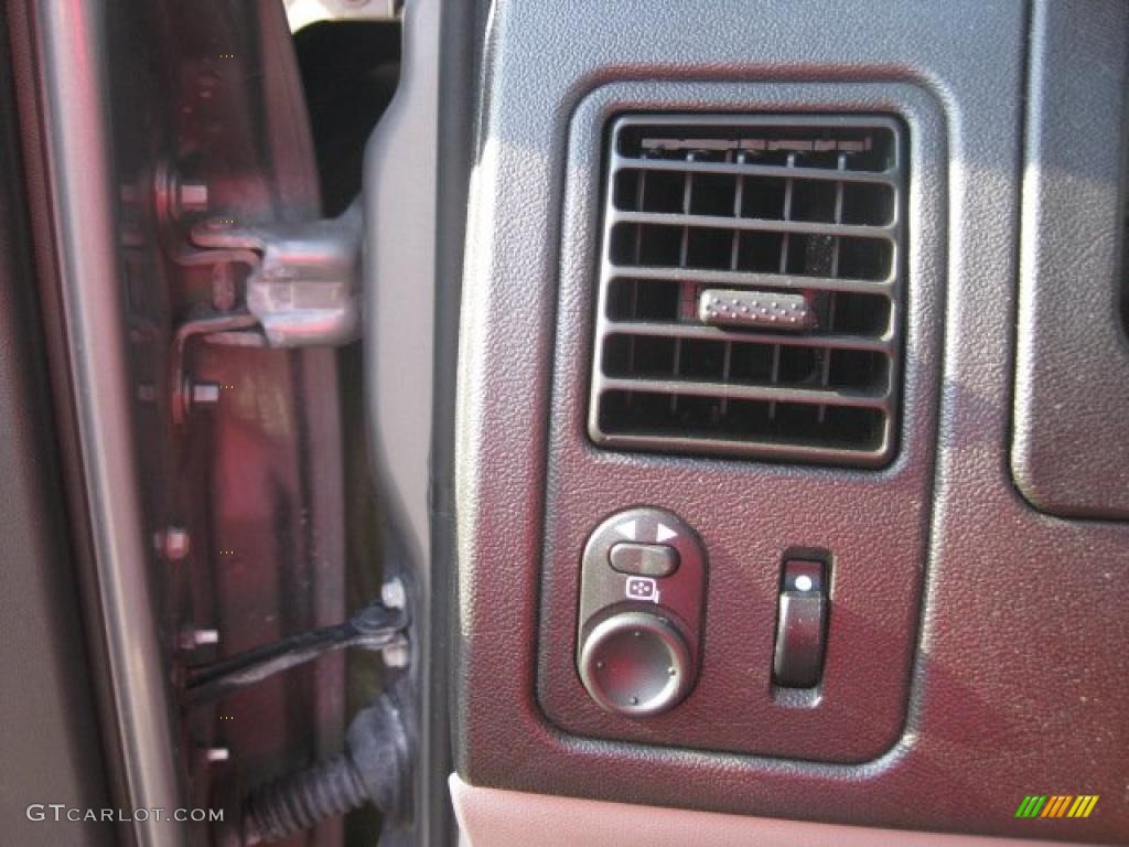 2006 Equinox LT - Dark Silver Metallic / Light Gray photo #25