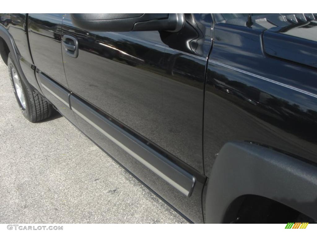 2006 Silverado 1500 Z71 Extended Cab 4x4 - Black / Dark Charcoal photo #8