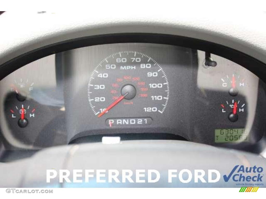 2006 F150 STX Regular Cab 4x4 - Black / Medium/Dark Flint photo #10