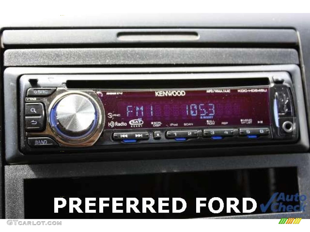2006 F150 STX Regular Cab 4x4 - Black / Medium/Dark Flint photo #11
