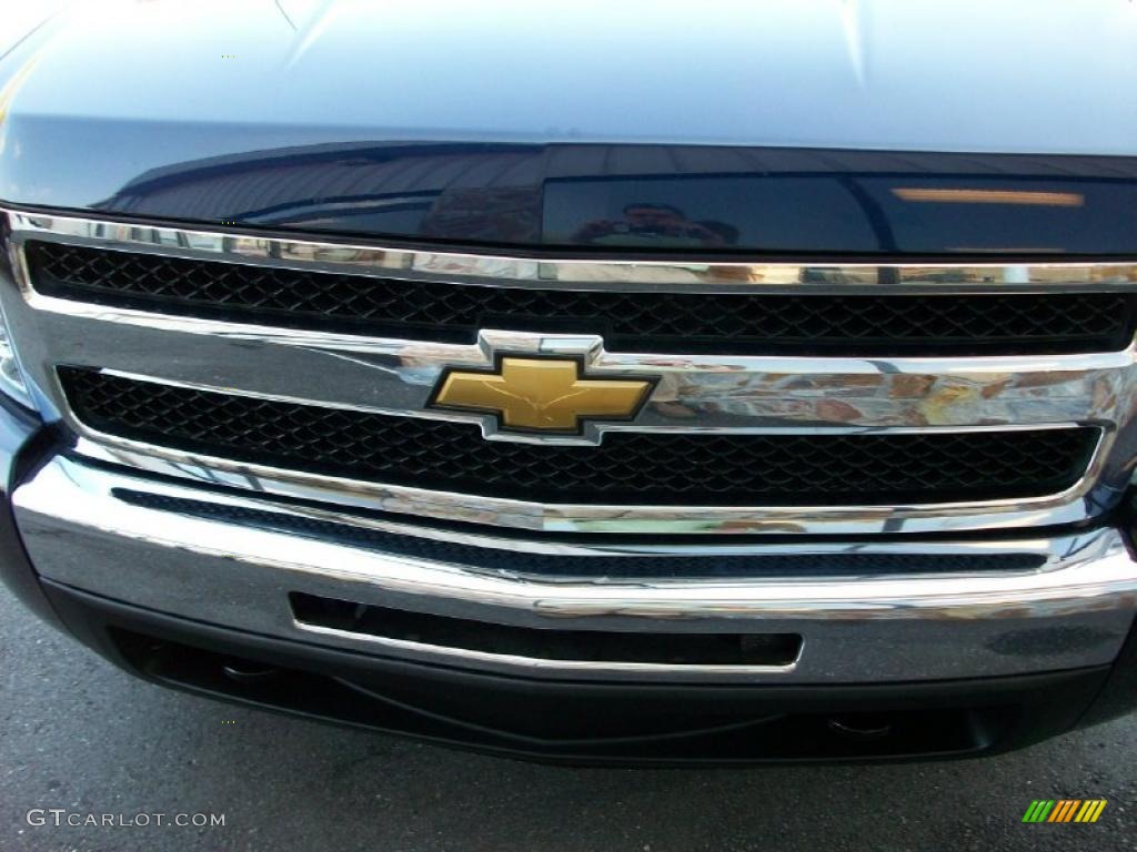 2009 Silverado 1500 LT Crew Cab 4x4 - Imperial Blue Metallic / Ebony photo #3