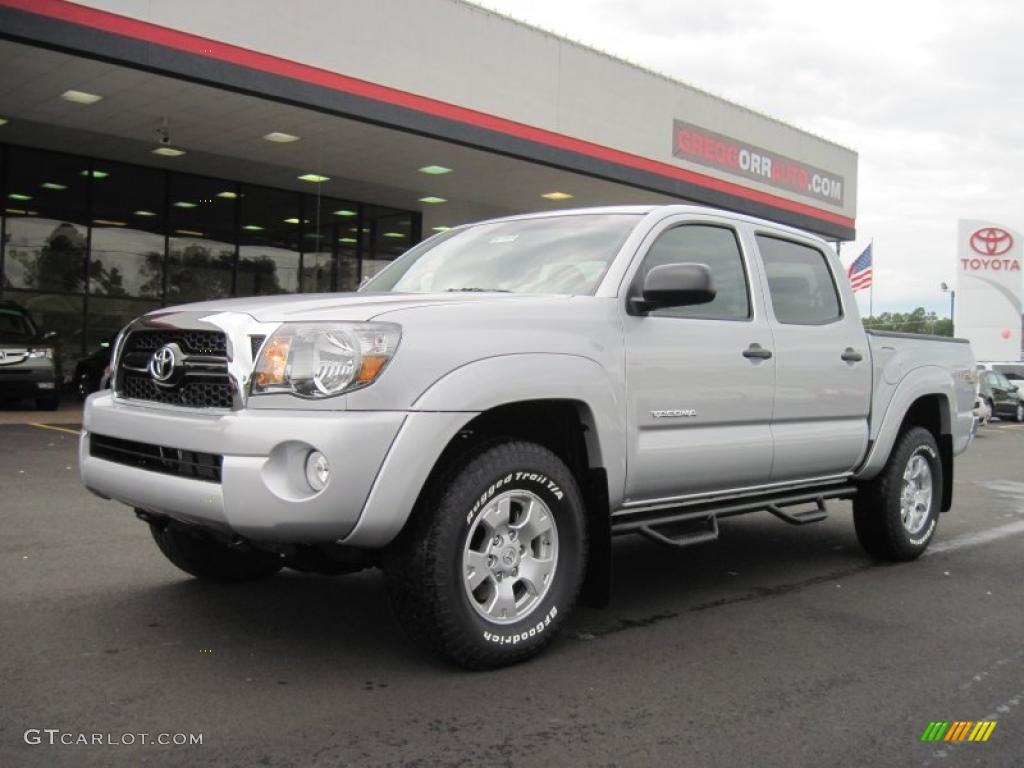 2011 Tacoma V6 TRD PreRunner Double Cab - Silver Streak Mica / Graphite Gray photo #1