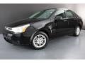 Black - Focus SE Sedan Photo No. 22