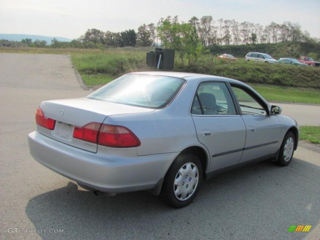 1999 Accord LX Sedan - Satin Silver Metallic / Gray photo #11